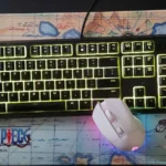Bàn phím và chuột hỗ trợ cài đặt EmuDeck trên Steam Deck