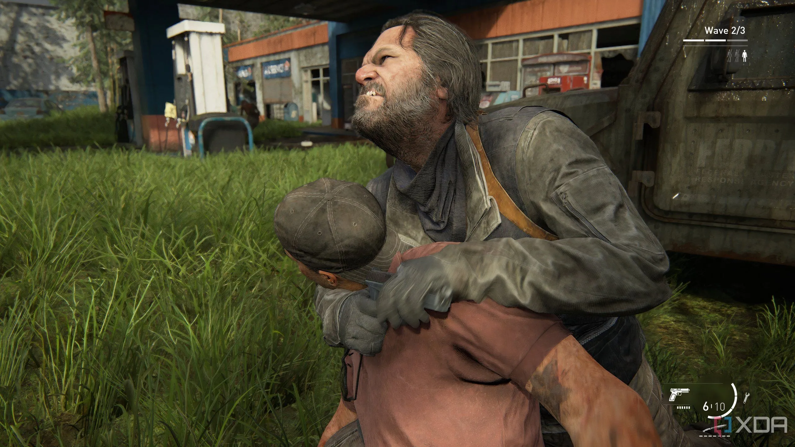 Bill thực hiện đòn kết liễu trong lối chơi The Last of Us Part II Remastered