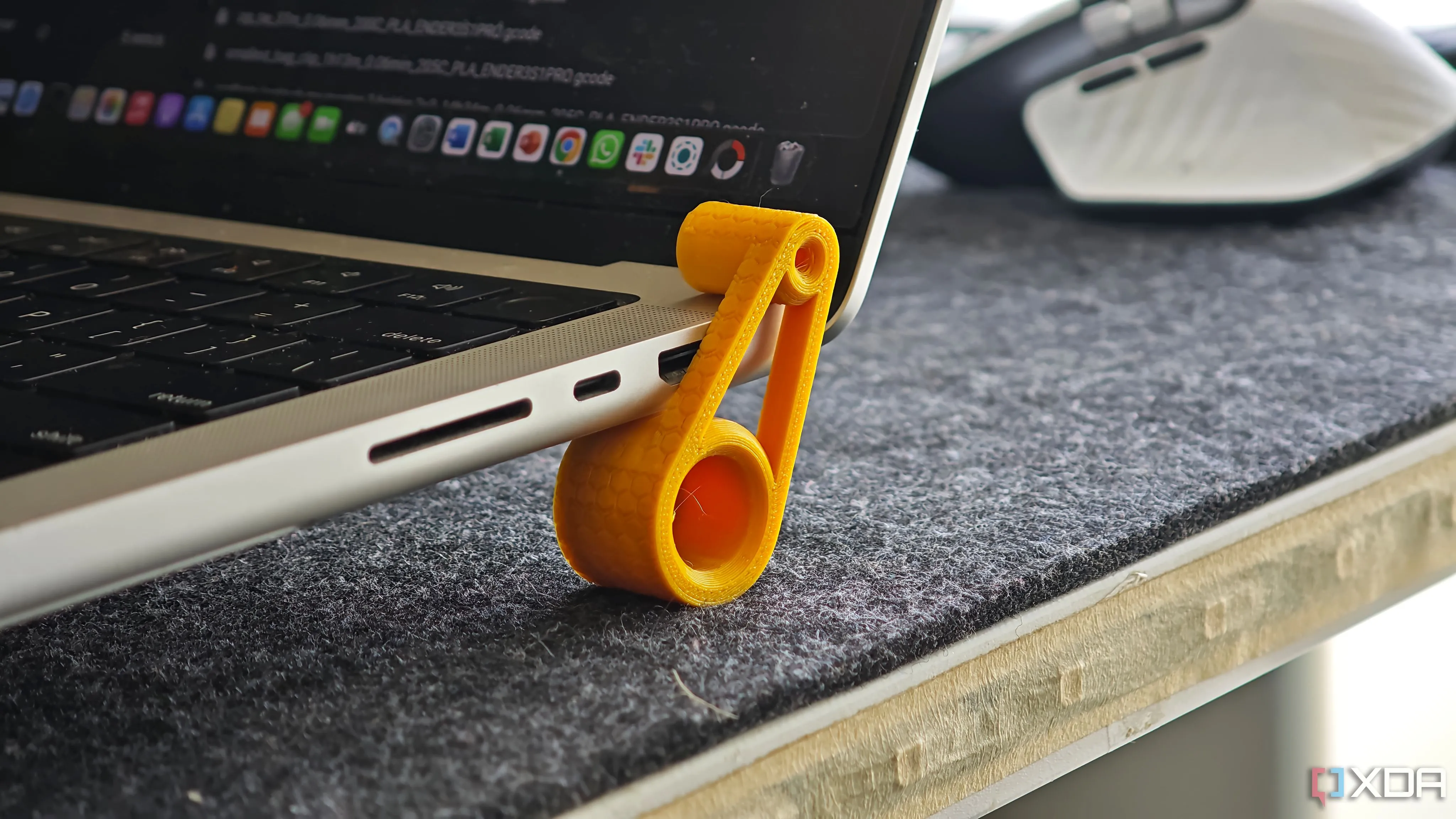 Đế nâng laptop công thái học in 3D giảm mỏi cổ tay