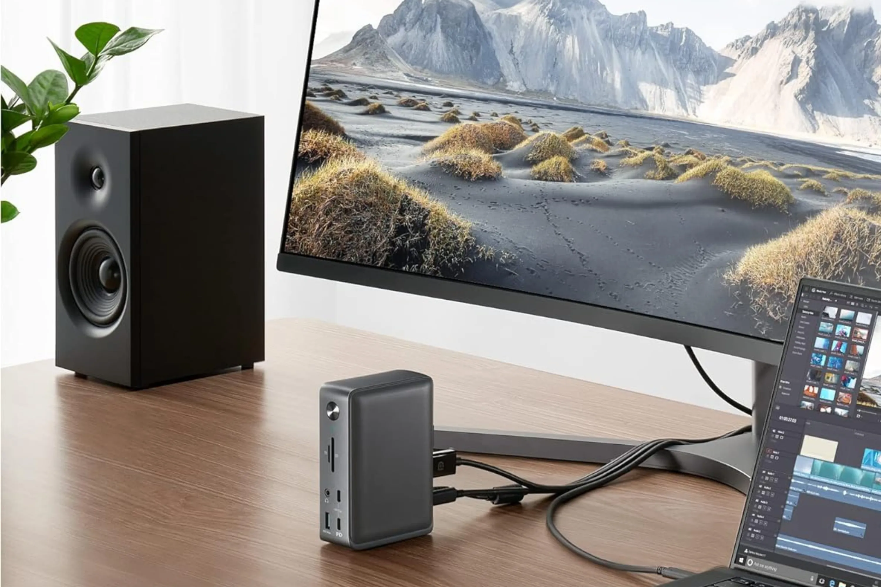 Docking station Anker PowerExpand 13-in-1 kết nối laptop và hai màn hình rời, tăng hiệu suất làm việc