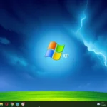 Giao diện người dùng mô phỏng Windows XP cổ điển trên nền Windows 11