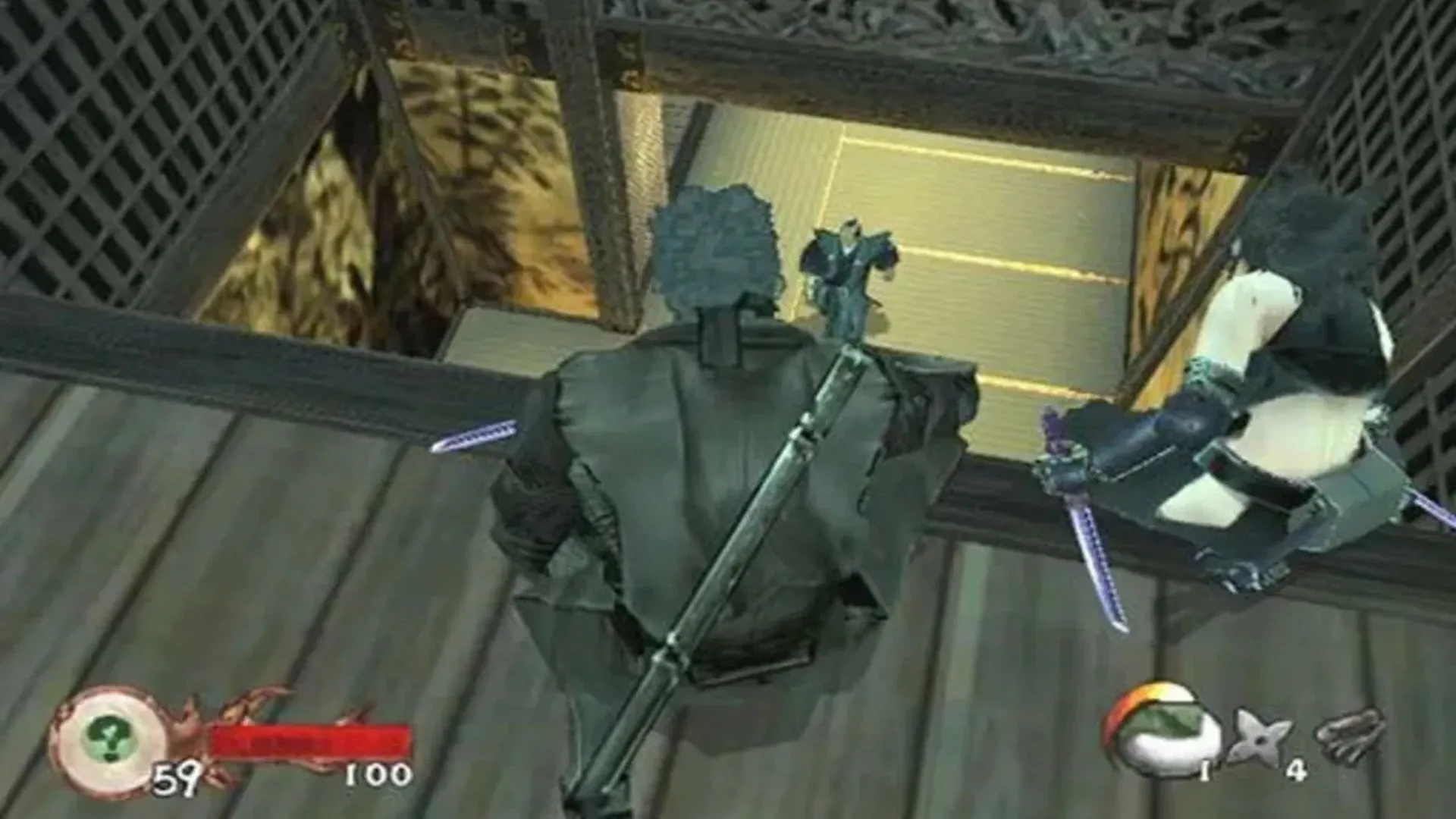 Hai sát thủ ninja ẩn nấp trên cao, chuẩn bị tấn công kẻ thù trong Tenchu: Wrath of Heaven, tựa game lén lút kinh điển cần được tái sinh.