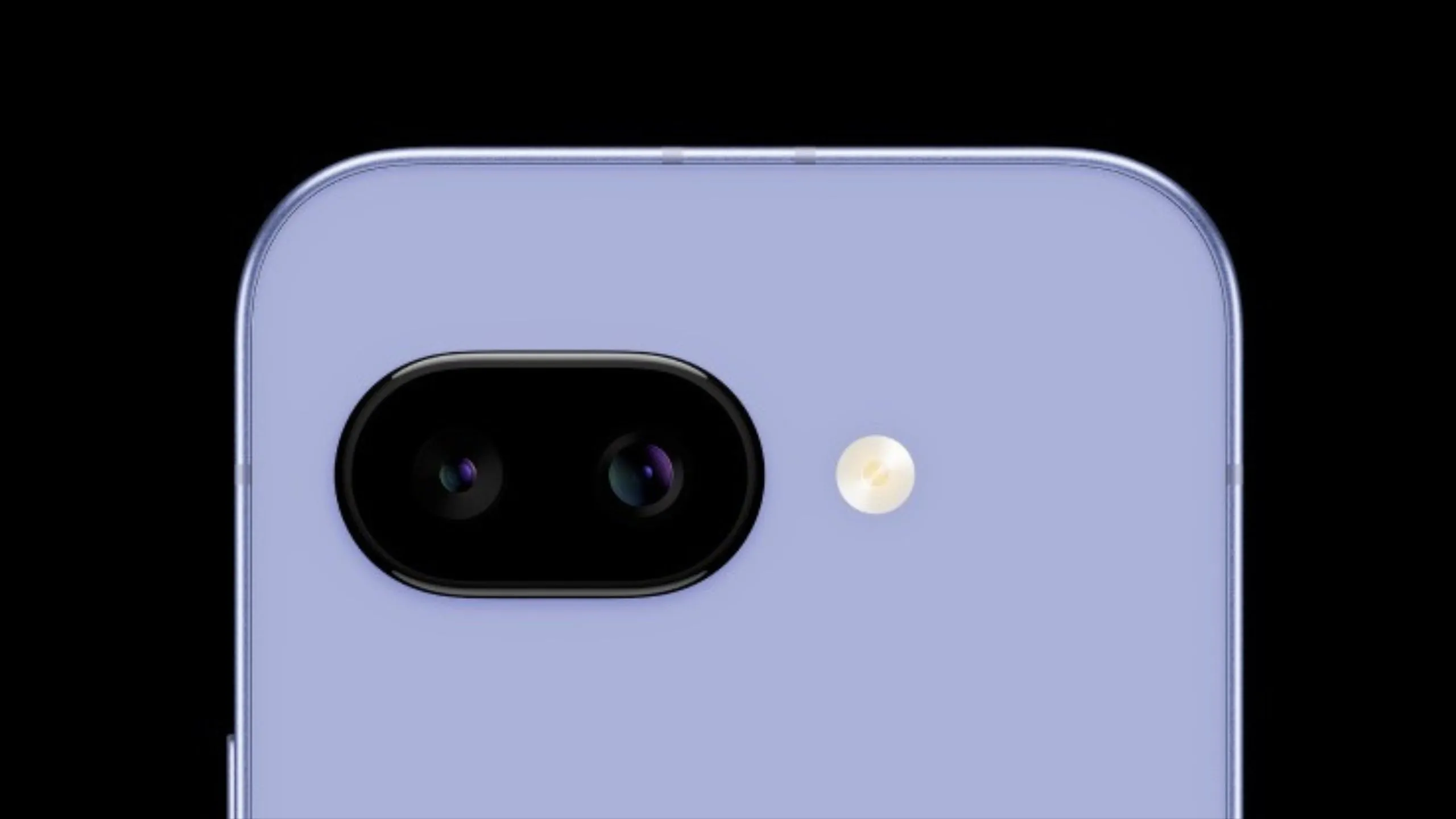 Hình ảnh cận cảnh cụm camera sau của Google Pixel 9a, nổi bật với khả năng chụp Macro Focus chi tiết và chất lượng hình ảnh sắc nét từ cảm biến 48MP.