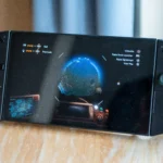 Hình ảnh game Outer Wilds đang chạy trên thiết bị Lenovo Legion Go, minh họa trải nghiệm khám phá vũ trụ độc đáo trong VR với mod NomaiVR.