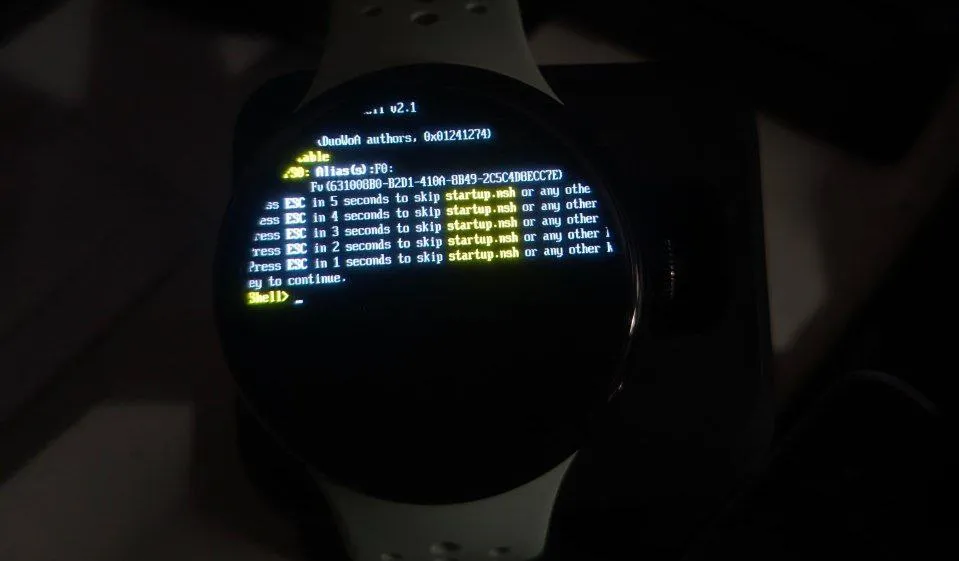Hình ảnh giao diện khởi động Windows PE trên Google Pixel Watch 3 thông qua UEFI
