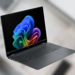 Laptop HP OmniBook X Flip với màn hình cảm ứng gập linh hoạt