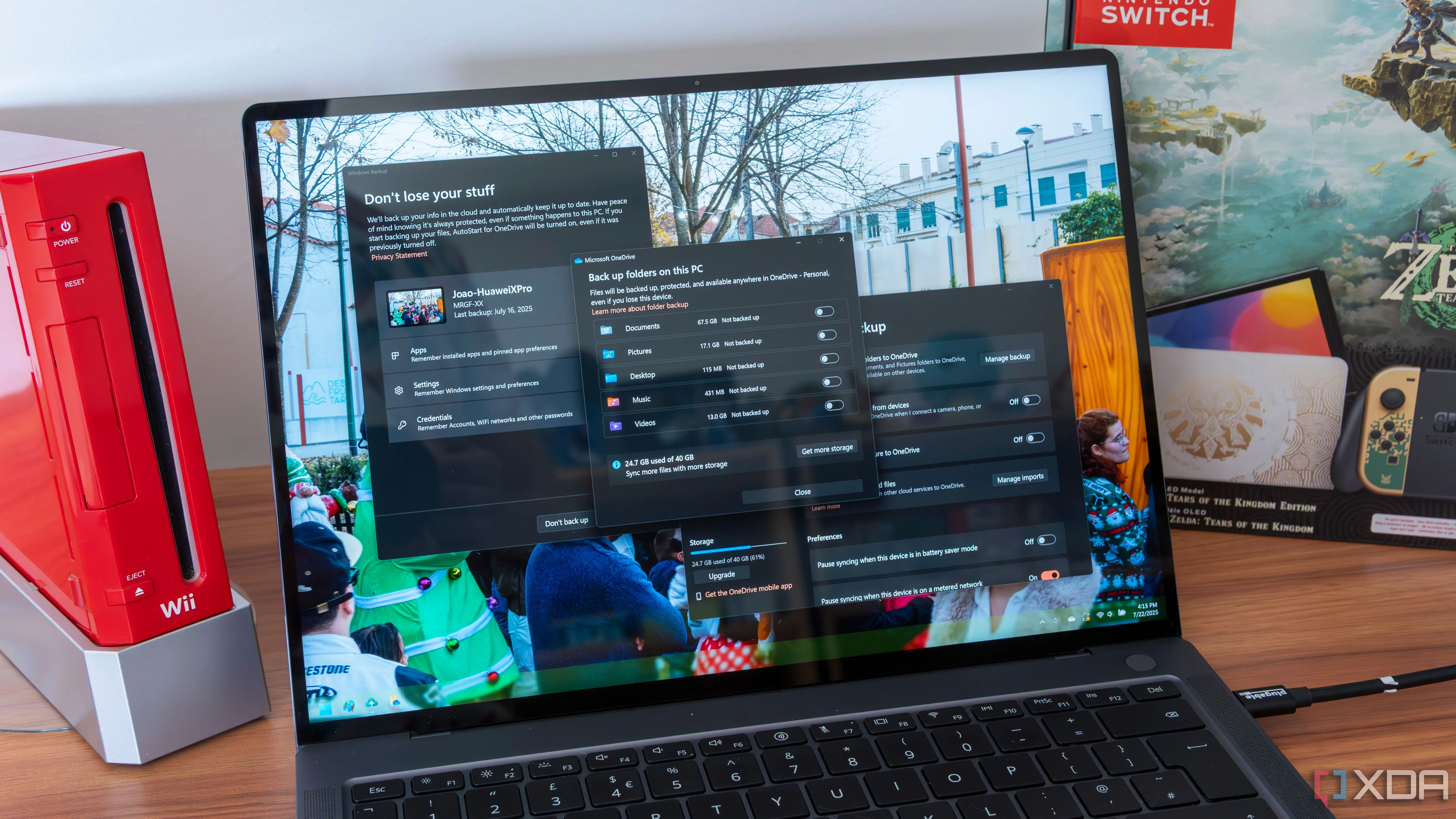 Laptop Windows 11 minh họa các tính năng hệ thống và tiềm năng tích hợp AI Copilot mới