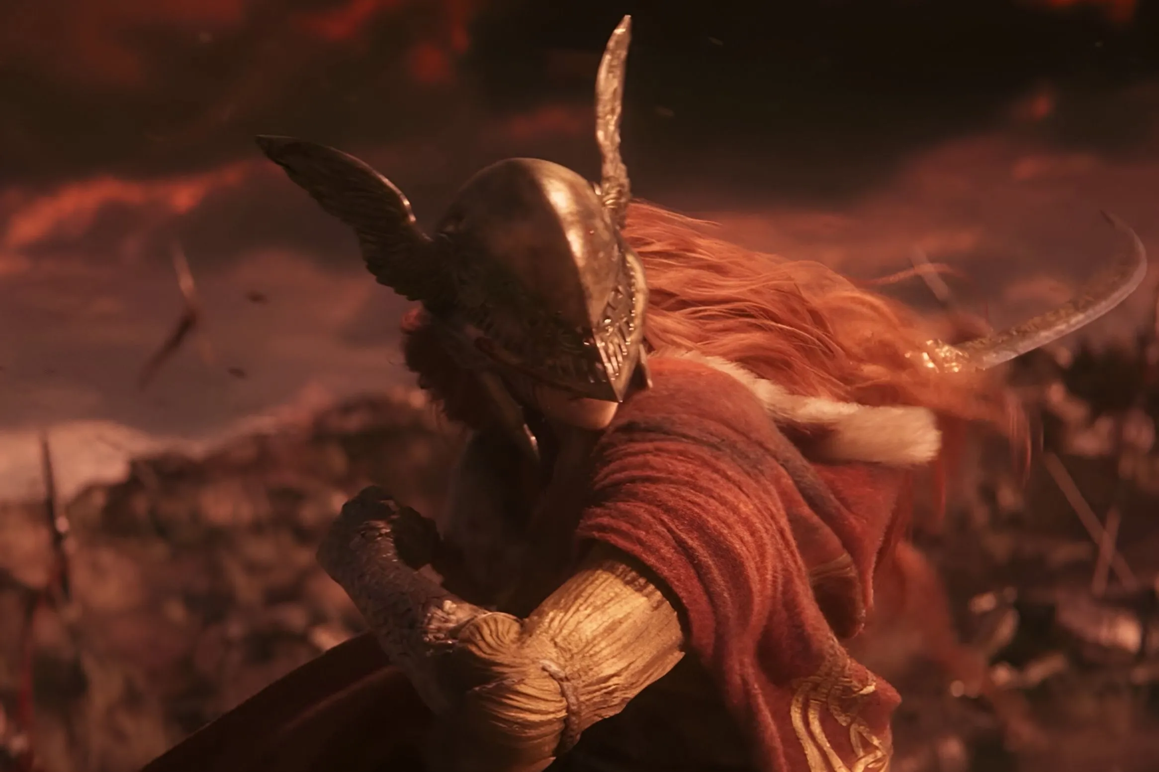 Malenia, Blade of Miquella, trong Elden Ring với bộ giáp đặc trưng và thanh kiếm sắc bén