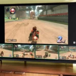 Người chơi chat video qua GameChat trên Nintendo Switch 2 khi chơi Mario Kart