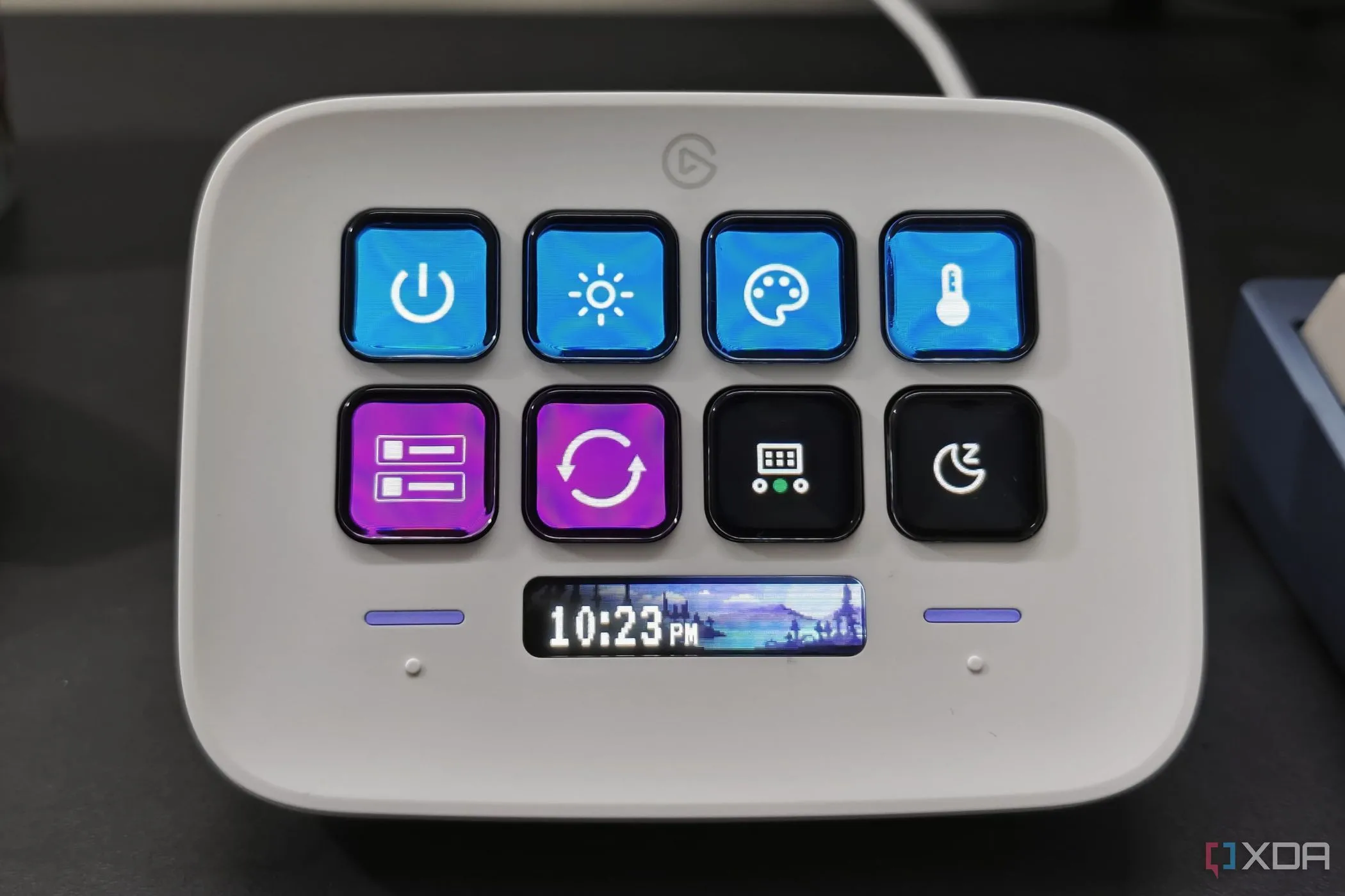 Stream Deck Neo hiển thị điều khiển ánh sáng – Tối ưu hóa tác vụ lặp lại hàng ngày