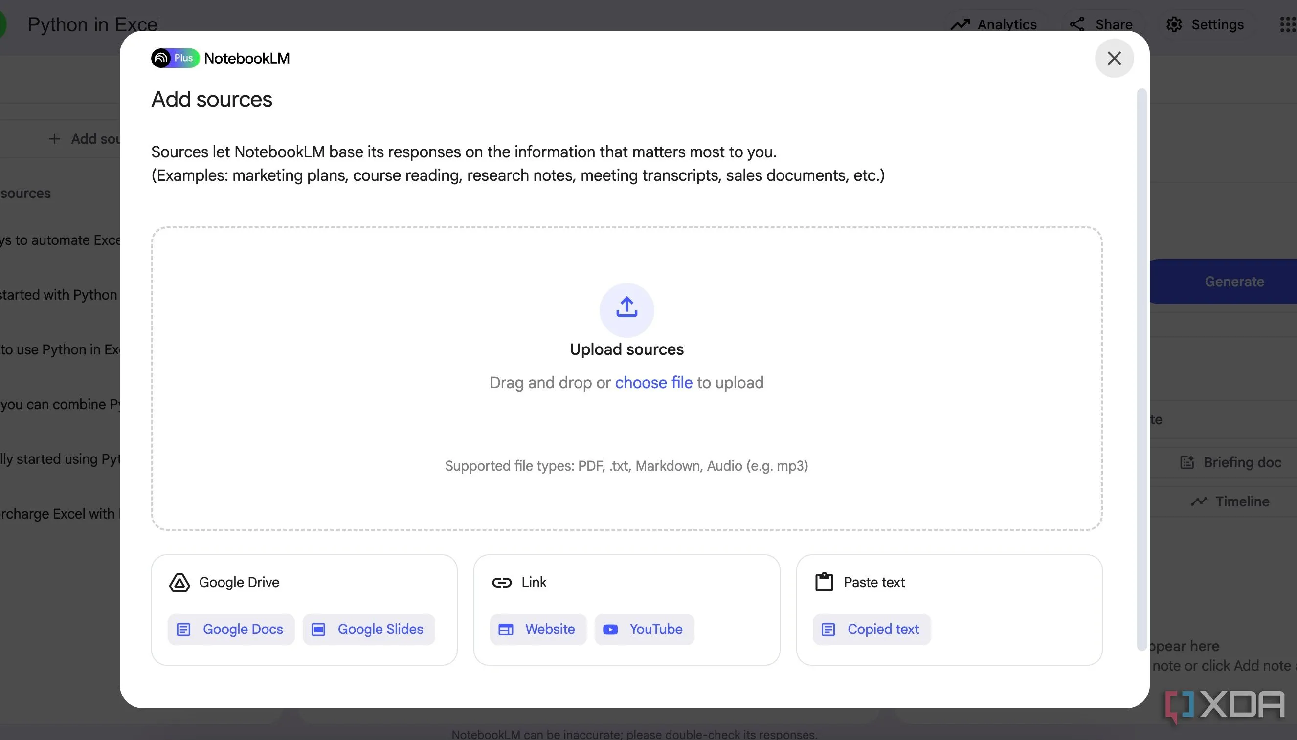 Thêm nguồn tài liệu đa dạng như Markdown, PDF, Google Docs và video YouTube vào NotebookLM để phân tích.
