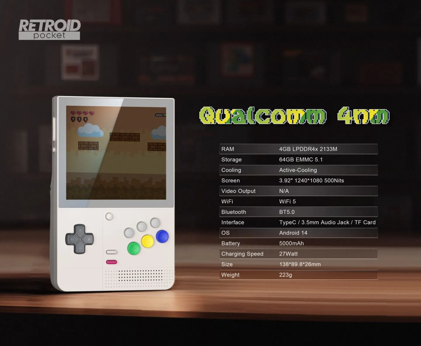 Thiết kế và thông số kỹ thuật chi tiết của máy chơi game Retroid Pocket Classic từ mặt dưới.
