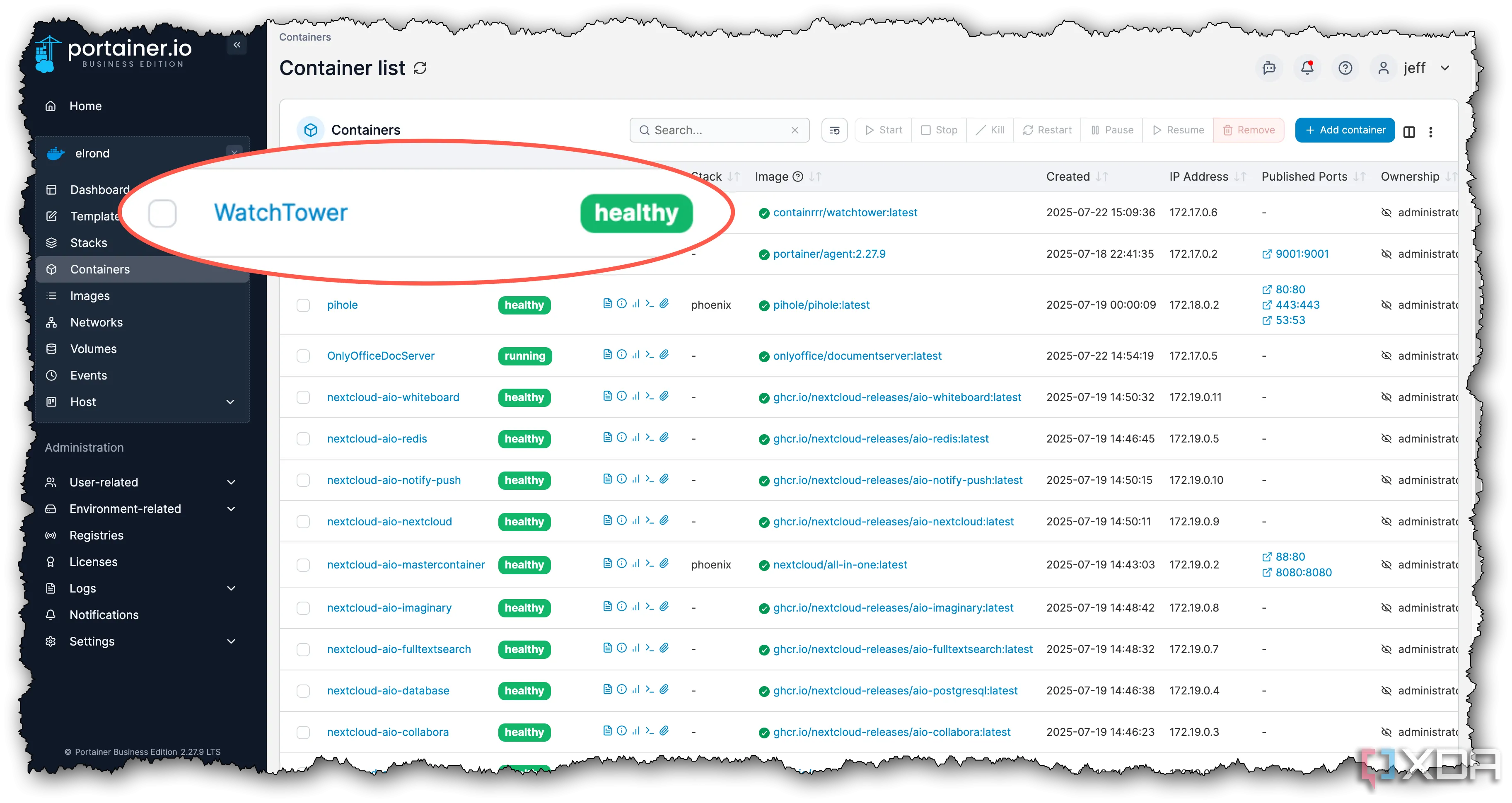 Watchtower đang chạy trong Portainer, minh họa quá trình cập nhật tự động các container Docker của bạn.